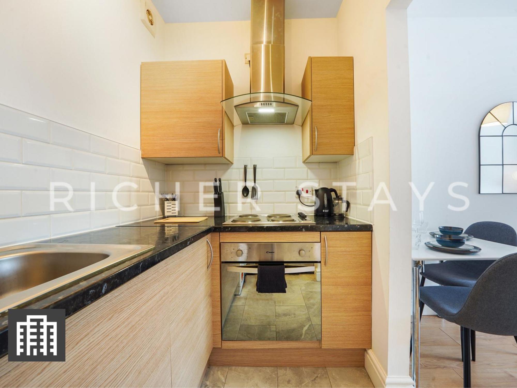 Stylish Canary Wharf Apt, Corporates And Tourists Лондон Экстерьер фото